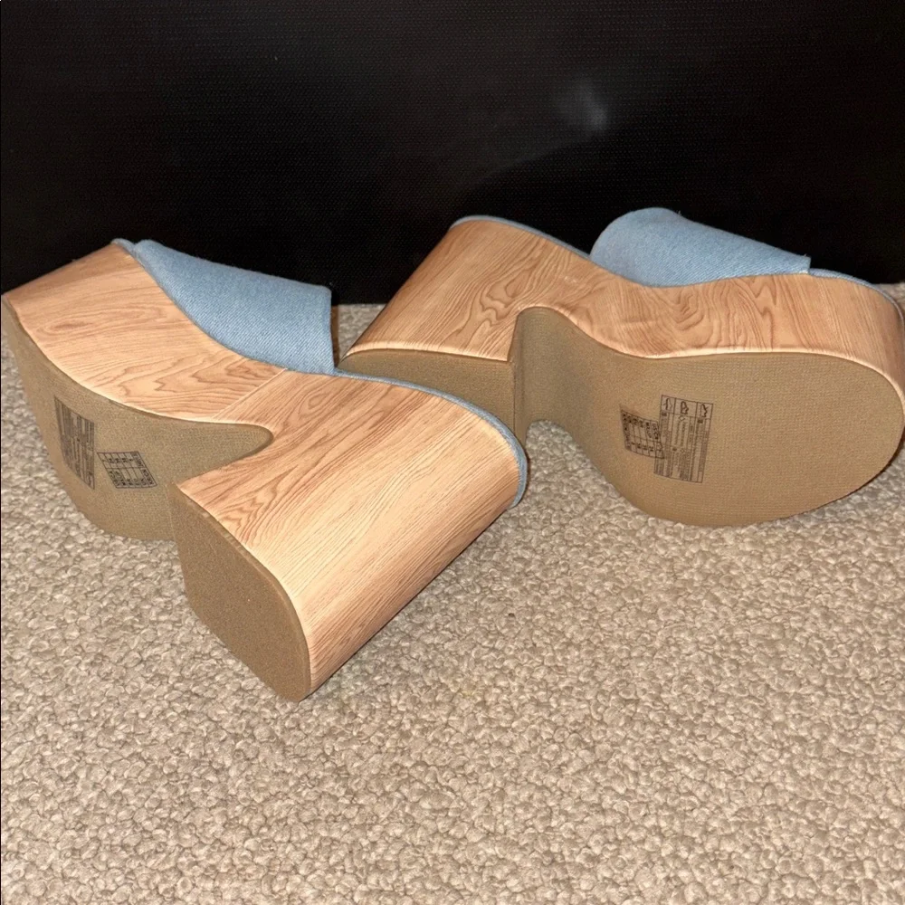 Forever 21 Denim Chunky Platform Sandals Sz 7